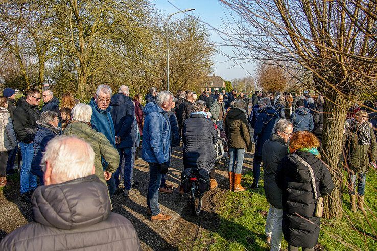 In beeld: Hattem herdenkt mislukt bombardement op oude IJsselbrug - Foto: Obbe Bakker