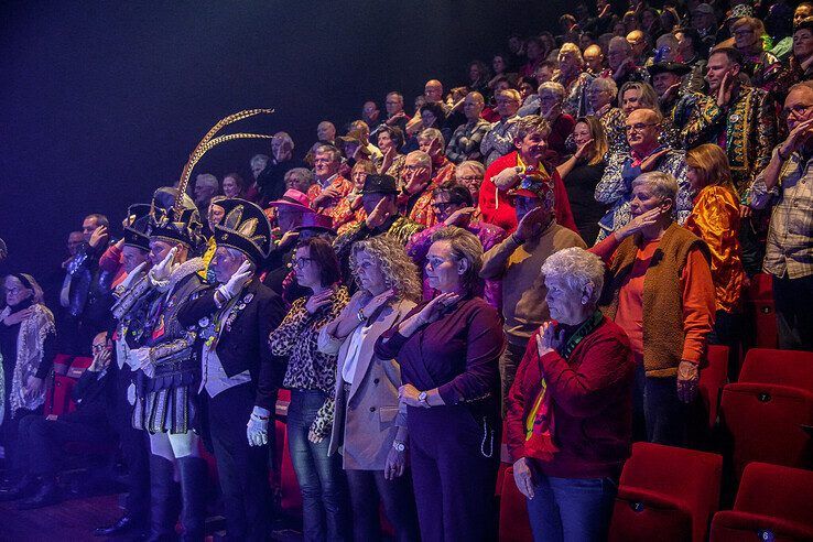 In beeld: Sassendonk komt in de stemming met ‘Blèren onder de Peperbusse’ - Foto: Obbe Bakker