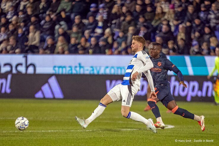 In beeld: Ouderen enige winnaar bij PEC Zwolle – FC Utrecht - Foto: Hans Smit