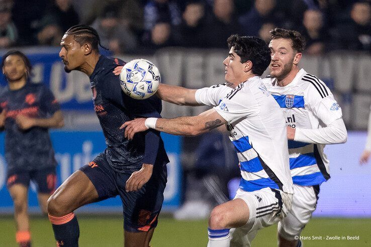 In beeld: Ouderen enige winnaar bij PEC Zwolle – FC Utrecht - Foto: Hans Smit