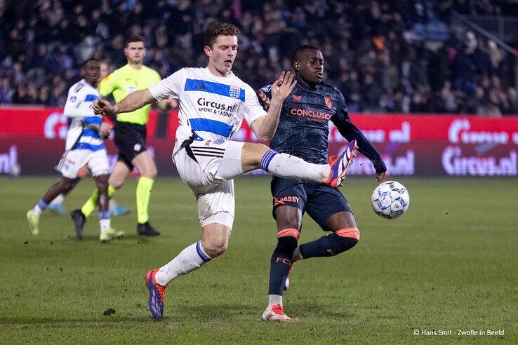 In beeld: Ouderen enige winnaar bij PEC Zwolle – FC Utrecht - Foto: Hans Smit