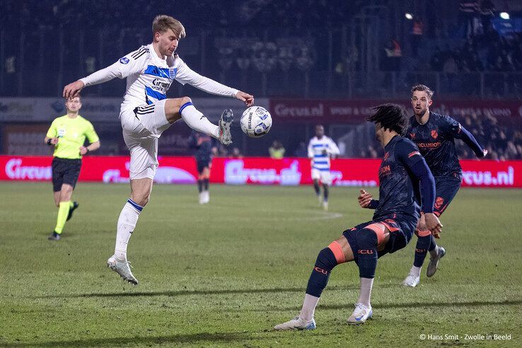 In beeld: Ouderen enige winnaar bij PEC Zwolle – FC Utrecht - Foto: Hans Smit