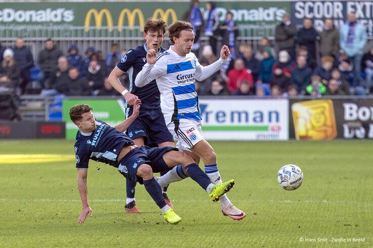 In beeld: PEC Zwolle pakt een punt tegen Heerenveen - Foto: Hans Smit