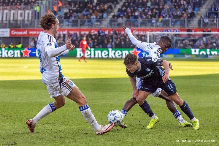 In beeld: PEC Zwolle pakt een punt tegen Heerenveen - Foto: Hans Smit