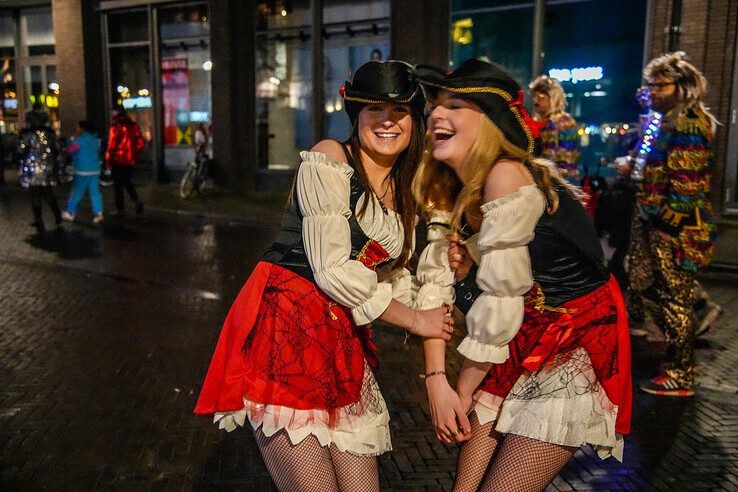 In beeld: Carnaval barst los in Sassendonk - Foto: Obbe Bakker