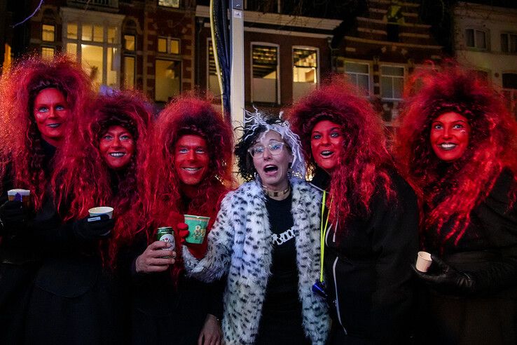 In beeld: Carnaval barst los in Sassendonk - Foto: Obbe Bakker