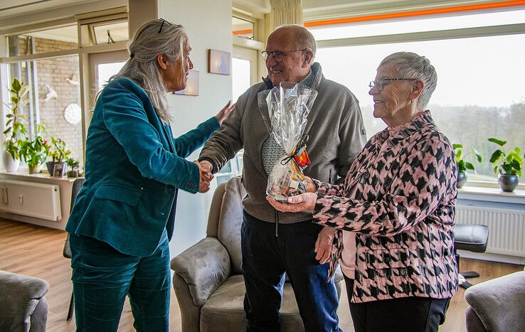 Evert en Ali Bongers vieren diamanten huwelijk in Zwolle - Foto: Obbe Bakker