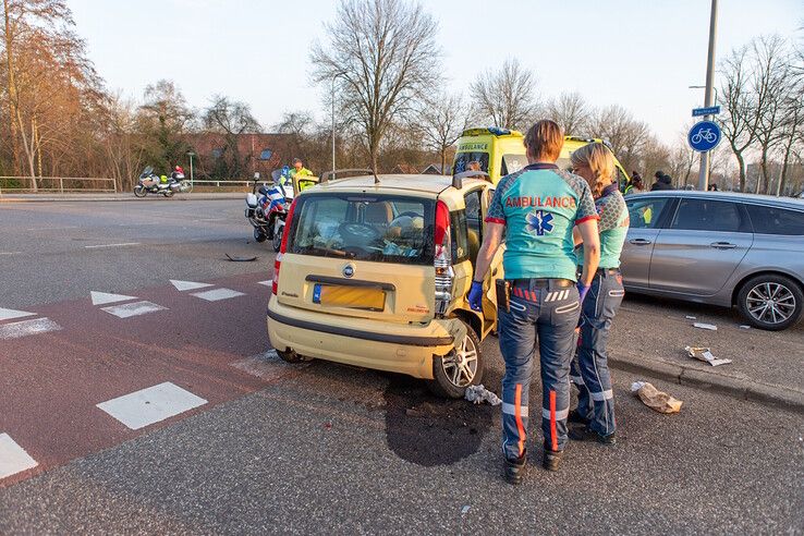 De kruising in Holtenbroek is een van de gevaarlijkste in Zwolle. - Foto: Ruben Meinten