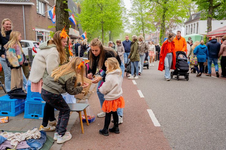In beeld: Koningsdag in Kampen en IJsselmuiden