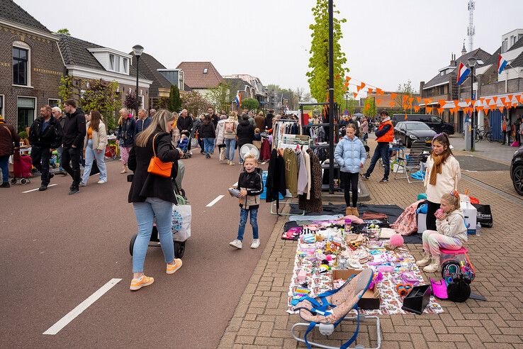 In beeld: Koningsdag in Kampen en IJsselmuiden