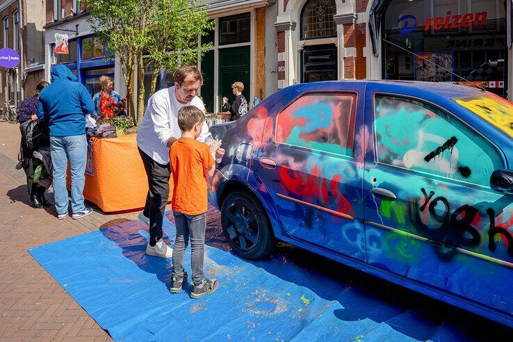 In beeld: Koningsdag in Kampen en IJsselmuiden