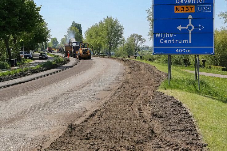 N337, de provinciale weg tussen Zwolle en Deventer.