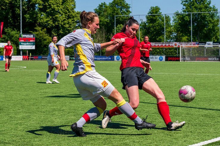 In beeld: Be Quick ’28 Vrouwen sluit sterk seizoen af met zege op kampioen