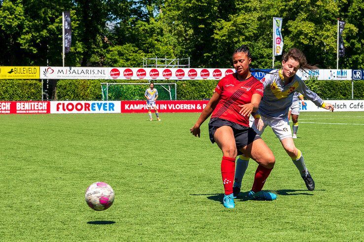 In beeld: Be Quick ’28 Vrouwen sluit sterk seizoen af met zege op kampioen