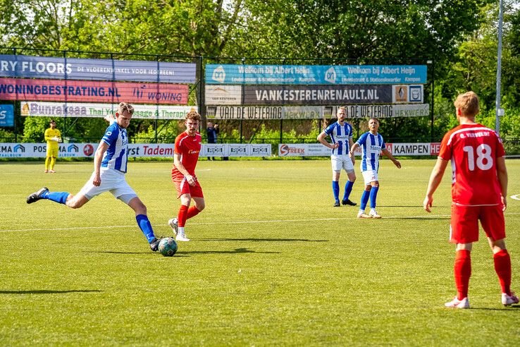 In beeld: KHC verliest van AZSV, maar houdt hoop levend