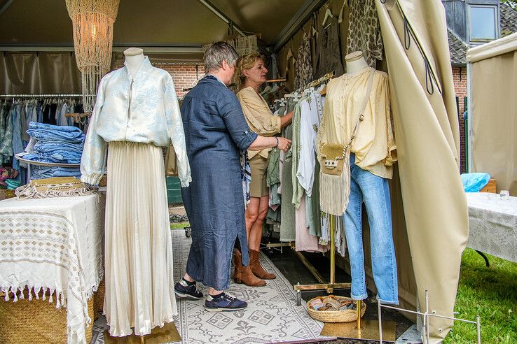In beeld: Sfeervolle start Landgoedfair Den Alerdinck in Laag Zuthem