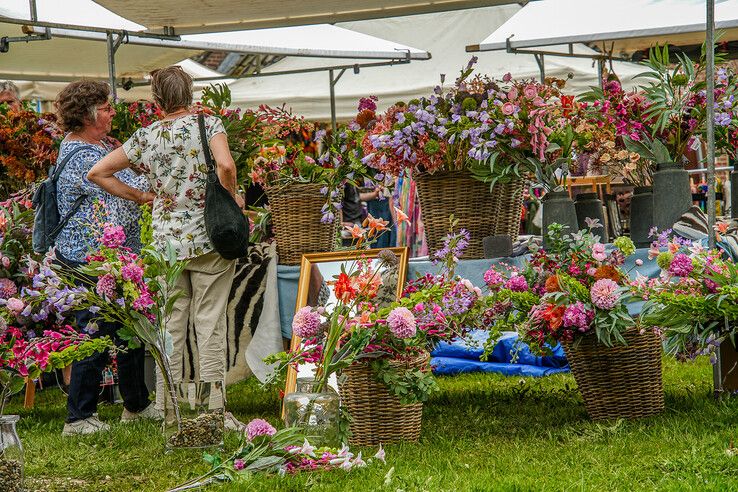In beeld: Sfeervolle start Landgoedfair Den Alerdinck in Laag Zuthem