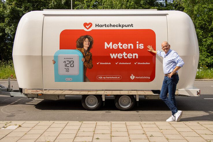 De Hartcheckbus komt naar Zwolle.