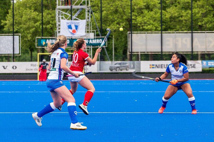 In beeld: HC Zwolle komt net tekort tegen Myra in seizoensslot