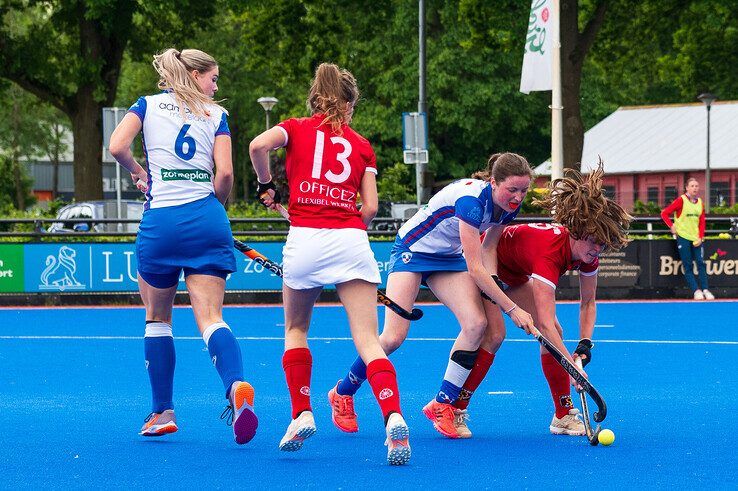 In beeld: HC Zwolle komt net tekort tegen Myra in seizoensslot