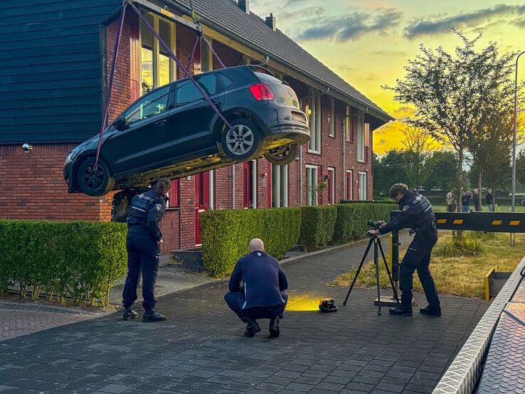 Auto gevonden en derde verdachte aangehouden na dodelijke aanrijding in Hattem