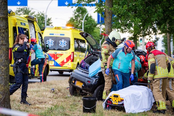 Twee ernstig gewonden bij eenzijdig ongeval in Zwolle