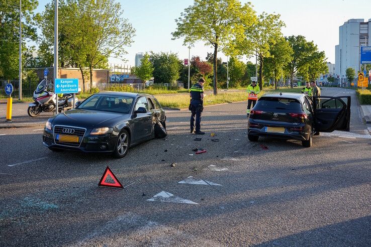 Het ongeluk op de kruising van de Blaloweg en Gasthuisdijk.