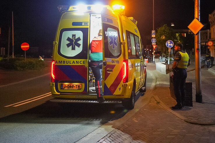 Geweld in woning Zwartsluis: bewoner gewond, vijf verdachten opgepakt in Renkum