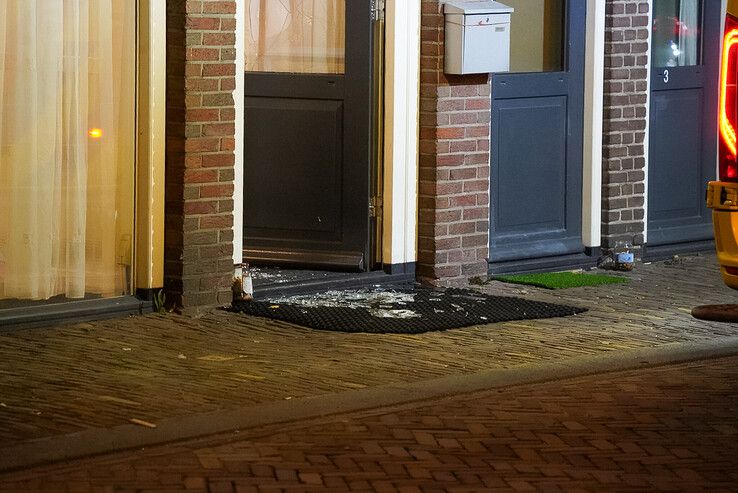 Geweld in woning Zwartsluis: bewoner gewond, vijf verdachten opgepakt in Renkum