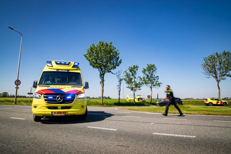 Oudere vrouw zwaargewond in woning Kampen