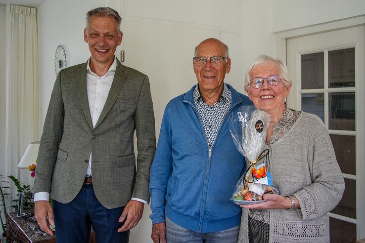 Jan en Anny Poel vieren 60-jarig huwelijk in Zwolle