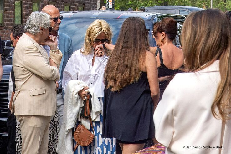 In beeld: Topchef Jonnie Boer maakt laatste reis door Zwolle en Giethoorn