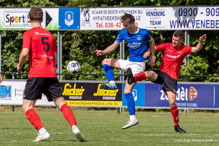 In beeld: WVF wint stadsderby en duwt Be Quick ’28 dieper in problemen
