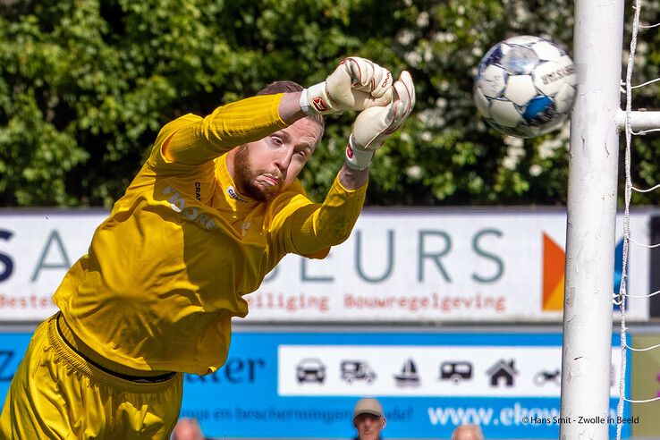 In beeld: WVF wint stadsderby en duwt Be Quick ’28 dieper in problemen
