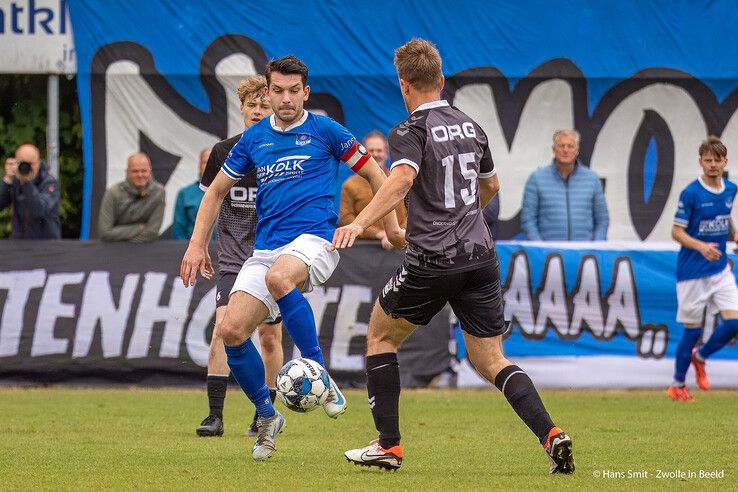 In beeld: WVF sluit af met winst, maar kampioensdroom spat uiteen
