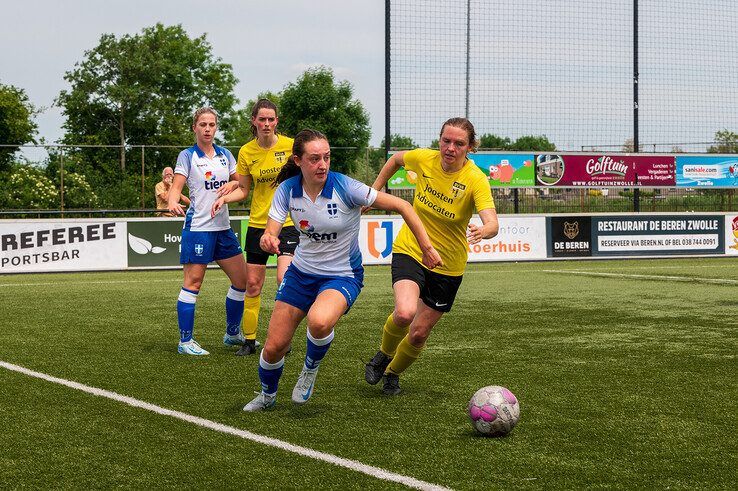 In beeld: ZAC Vrouwen naar finale nacompetitie na zege op DVVA