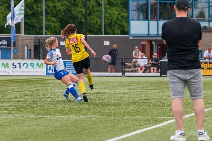 In beeld: ZAC Vrouwen naar finale nacompetitie na zege op DVVA