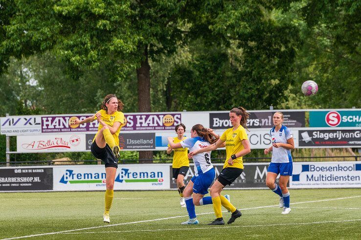 In beeld: ZAC Vrouwen naar finale nacompetitie na zege op DVVA