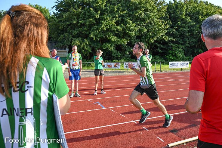 In beeld: G-lopers rennen alsnog Heroes Run na afgelaste Halve Marathon Zwolle