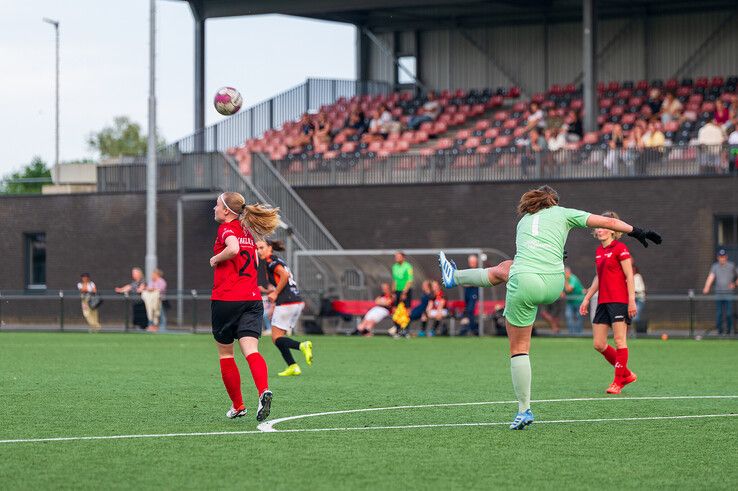 In beeld: Finaleticket voor Be Quick ’28 Vrouwen na sterke pot tegen Orion