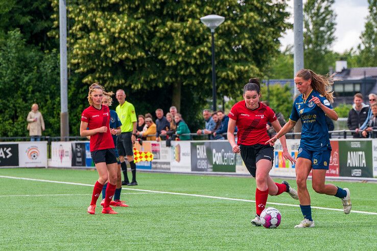 In beeld: Be Quick Vrouwen kansloos in finale tegen Jong Sparta met versterkingen uit eerste divisie