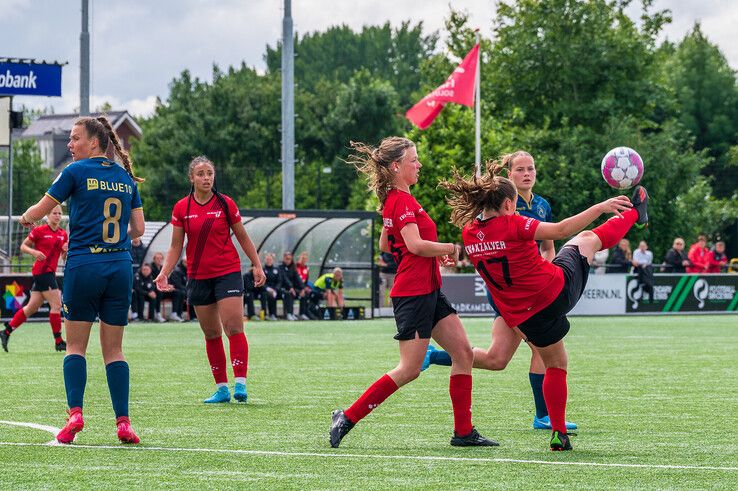 In beeld: Be Quick Vrouwen kansloos in finale tegen Jong Sparta met versterkingen uit eerste divisie