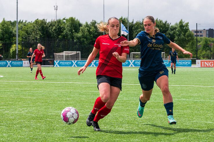 In beeld: Be Quick Vrouwen kansloos in finale tegen Jong Sparta met versterkingen uit eerste divisie