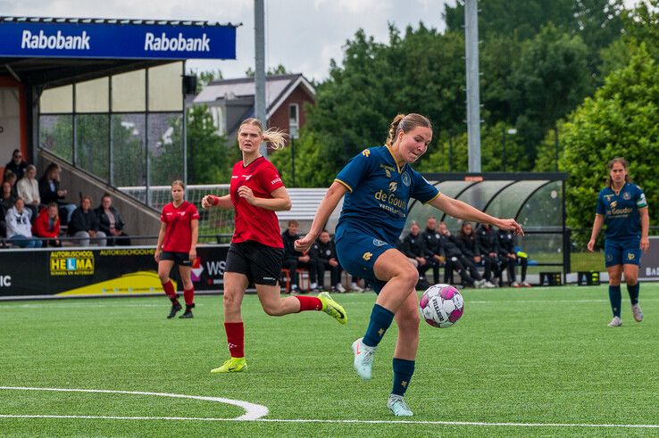 In beeld: Be Quick Vrouwen kansloos in finale tegen Jong Sparta met versterkingen uit eerste divisie