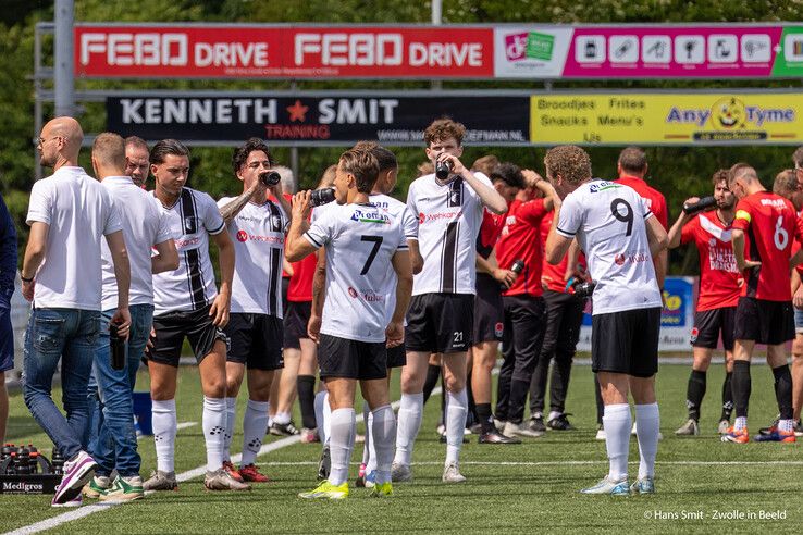 In beeld: Berkum naar tweede ronde nacompetitie na late beslissing tegen Broekster Boys