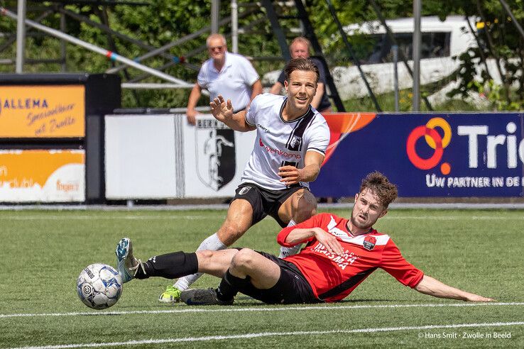 In beeld: Berkum naar tweede ronde nacompetitie na late beslissing tegen Broekster Boys