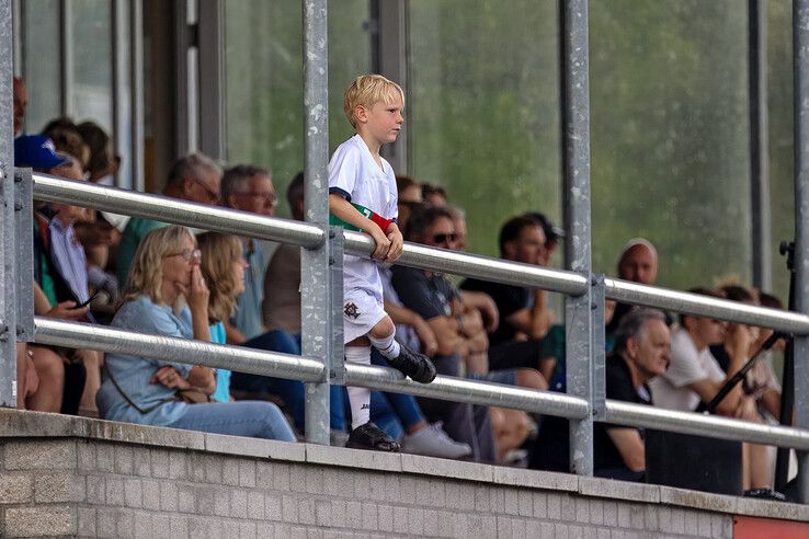 In beeld: Berkum naar tweede ronde nacompetitie na late beslissing tegen Broekster Boys