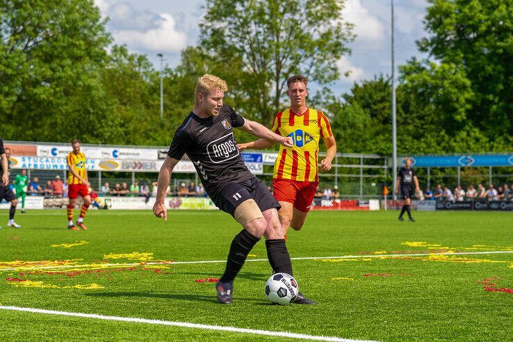 In beeld: Go Ahead Kampen na 26 jaar gedegradeerd naar tweede klasse