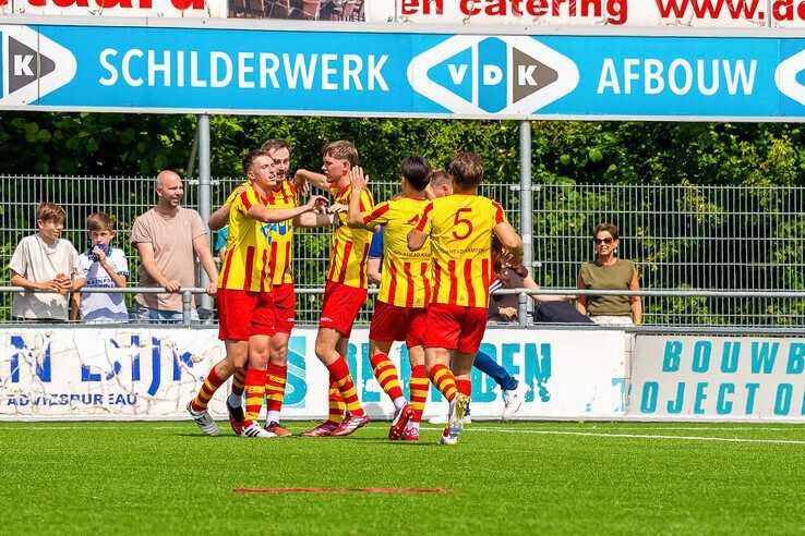 In beeld: Go Ahead Kampen na 26 jaar gedegradeerd naar tweede klasse