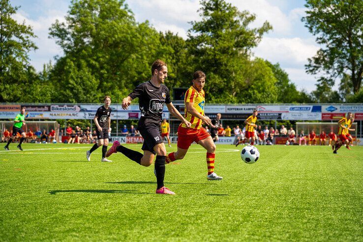 In beeld: Go Ahead Kampen na 26 jaar gedegradeerd naar tweede klasse